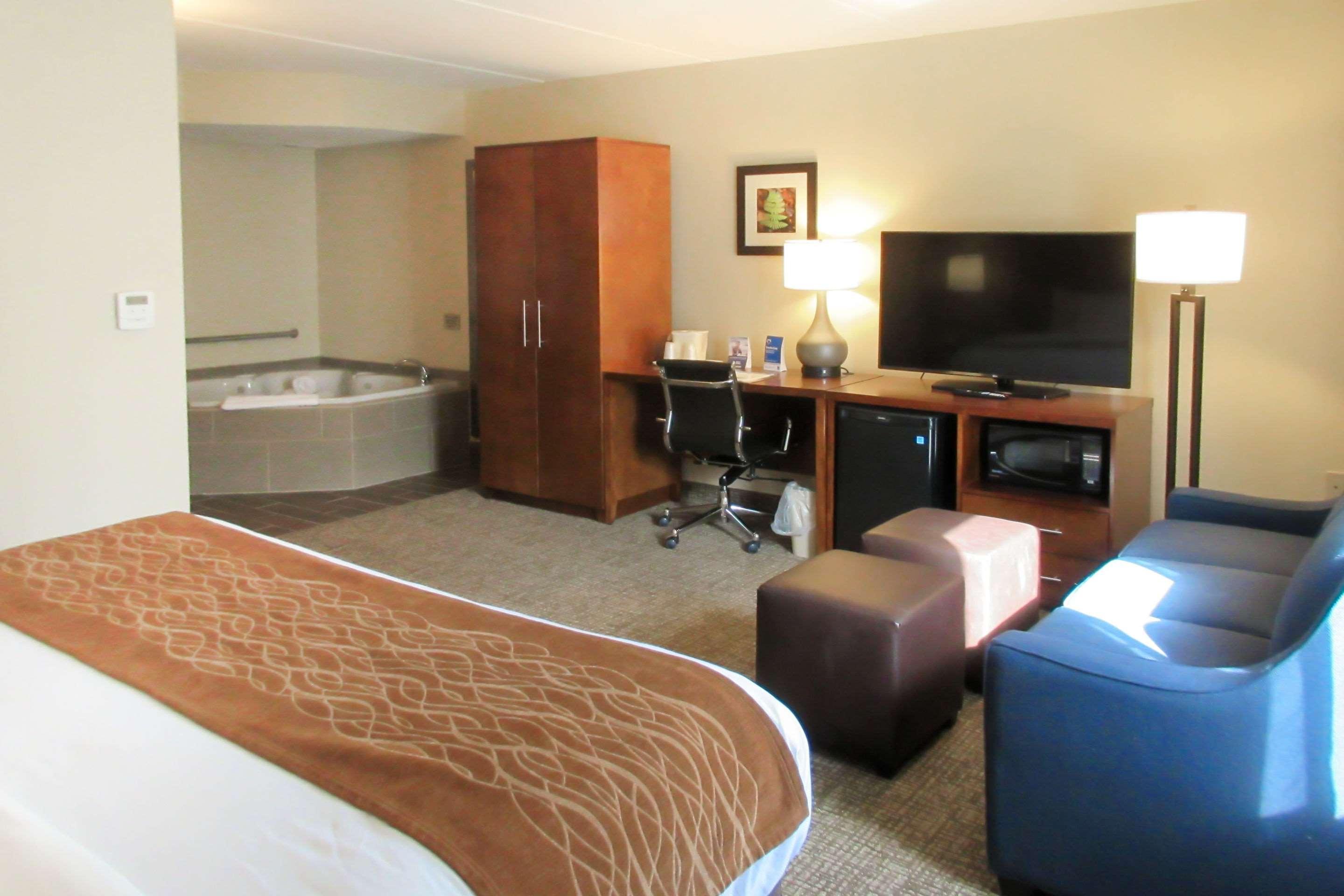 Comfort Inn & Suites Wilkes Barre - Arena Esterno foto