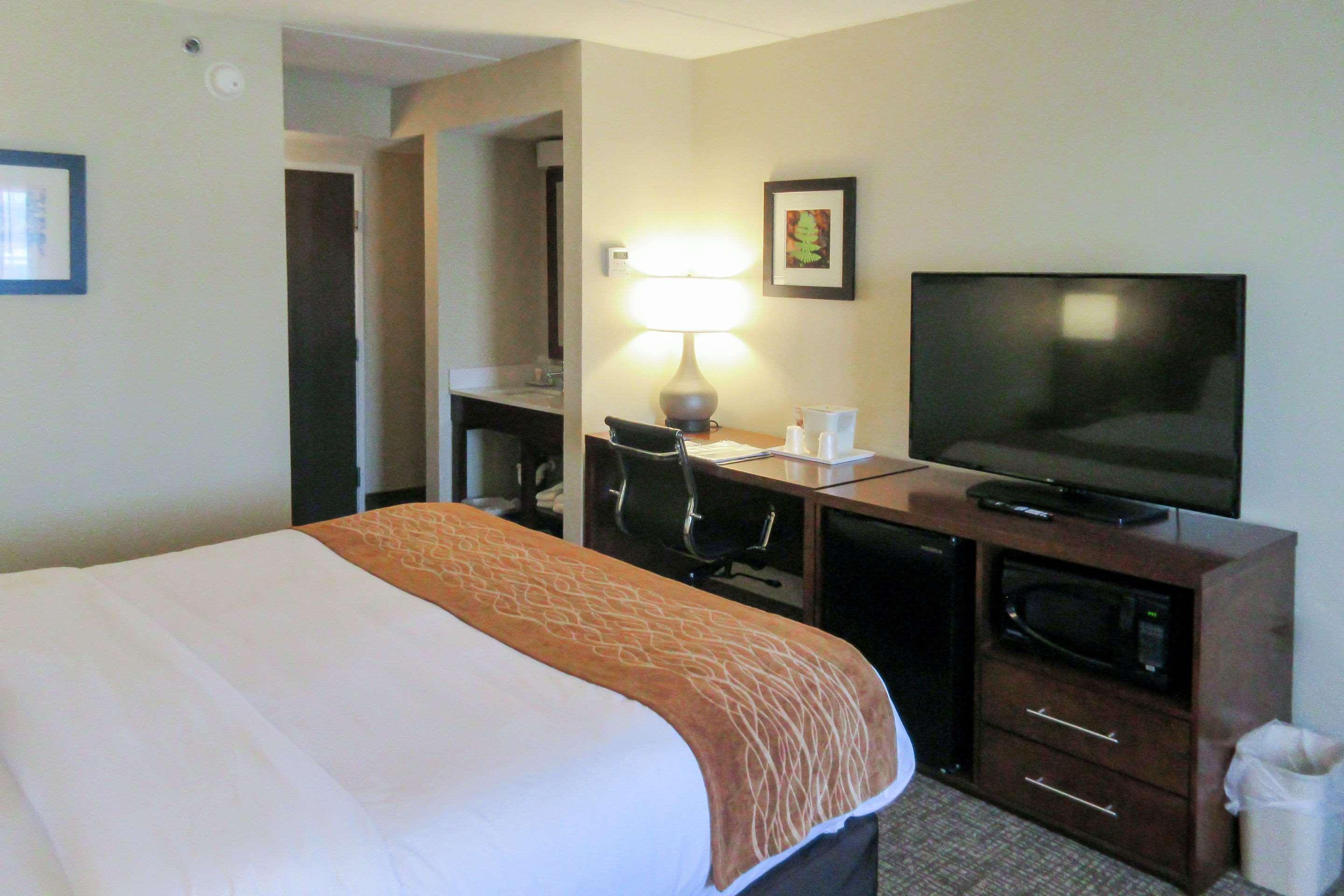 Comfort Inn & Suites Wilkes Barre - Arena Esterno foto