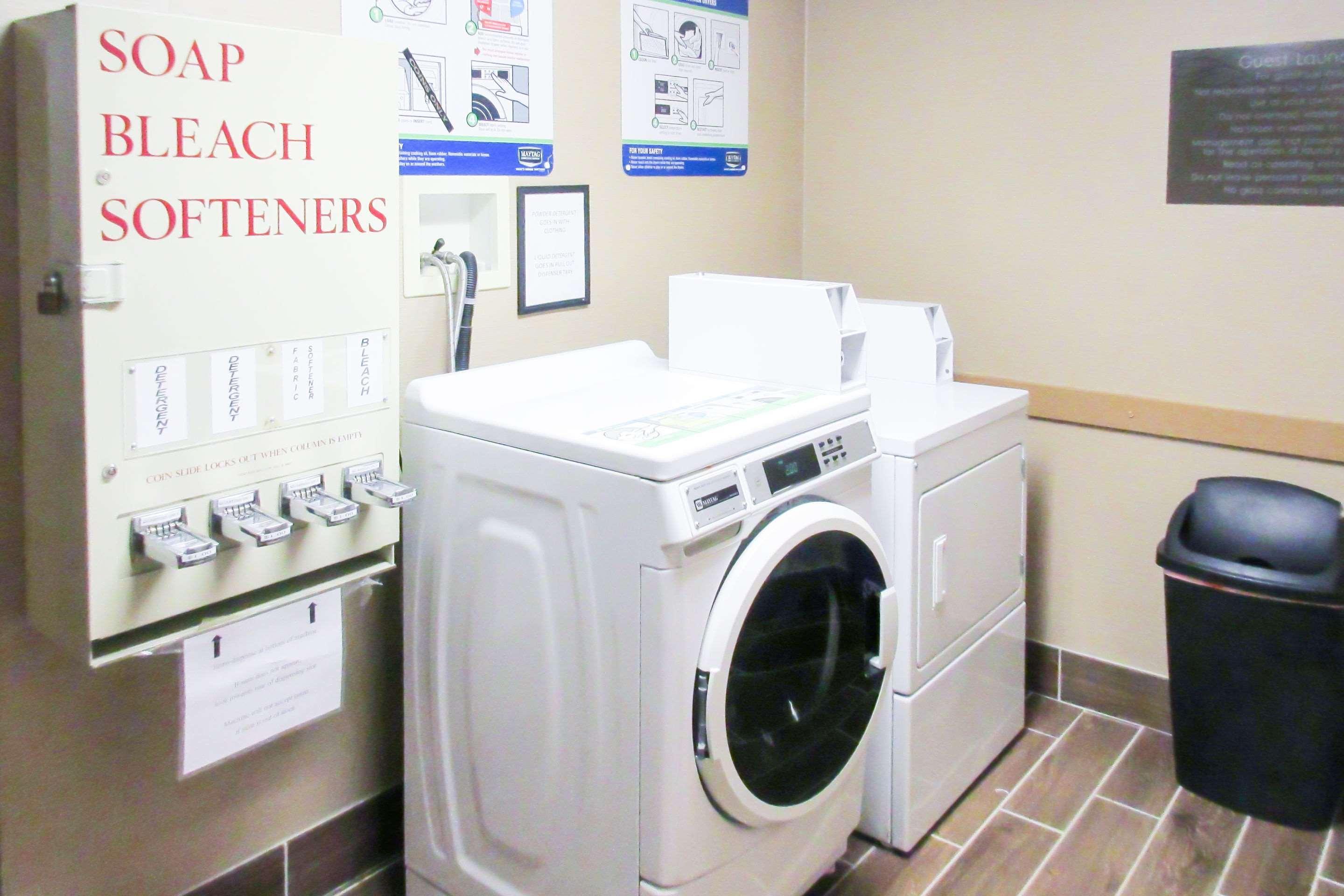 Comfort Inn & Suites Wilkes Barre - Arena Esterno foto