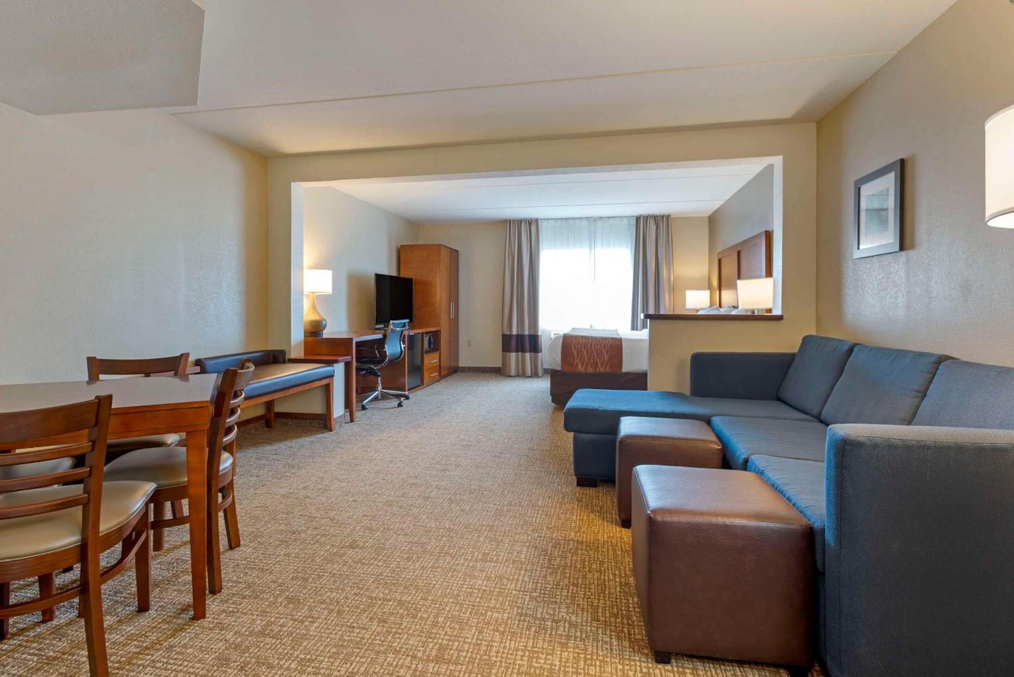 Comfort Inn & Suites Wilkes Barre - Arena Esterno foto