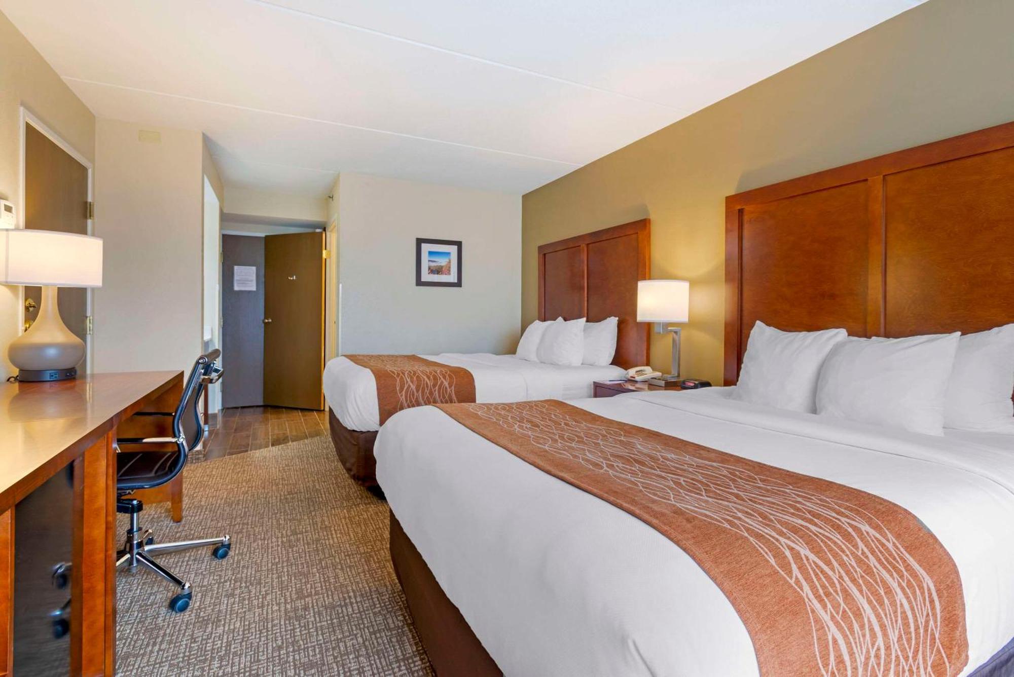 Comfort Inn & Suites Wilkes Barre - Arena Esterno foto