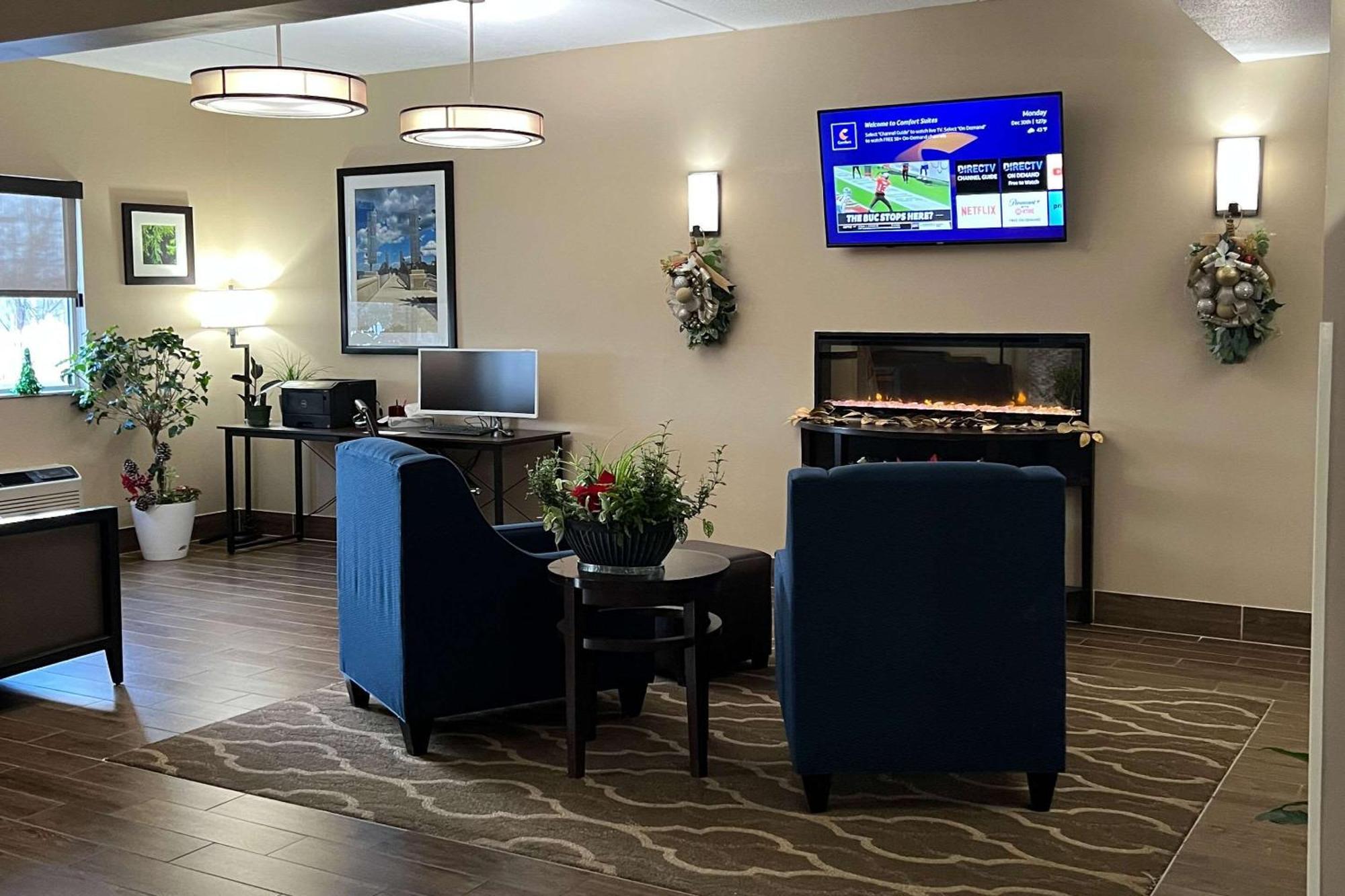 Comfort Inn & Suites Wilkes Barre - Arena Esterno foto